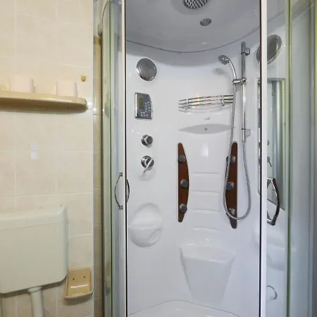 Apartment Bellavista 2 *