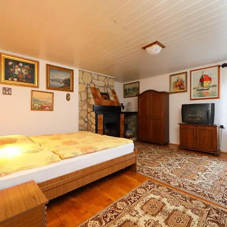Apartment Bellavista 2 *